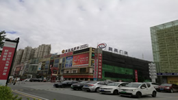 小鹏集团启用全球首条高阶通用人形机器人自动化产线