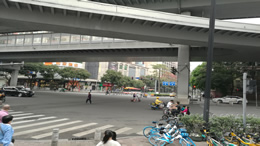 小鹏集团启用全球首条高阶通用人形机器人自动化产线